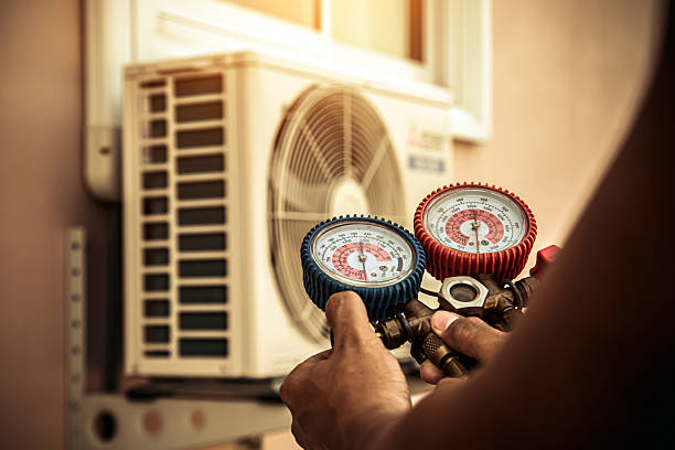 Professional Hvac technician working in Newton, TX